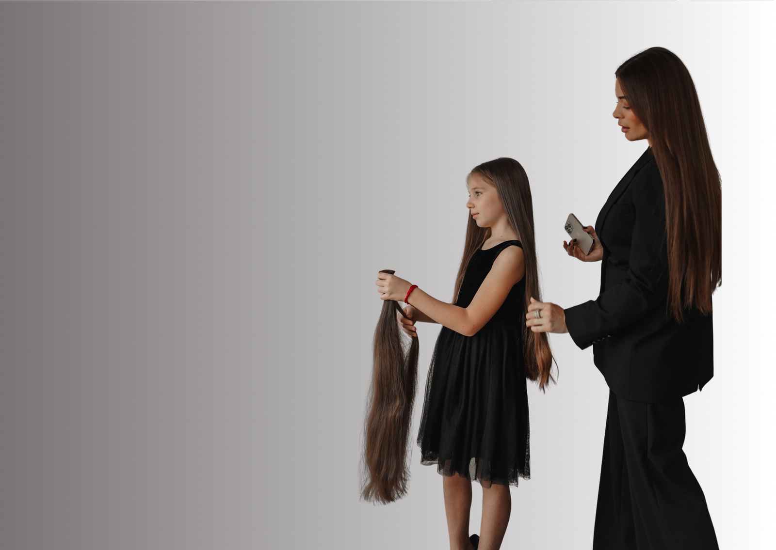 Klausiate – atsakome. Ar dažnas plaukų plovimas kenkia plaukams?