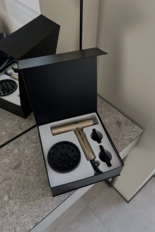 PLAUKŲ PRO “Must Have” džiovintuvas auksas